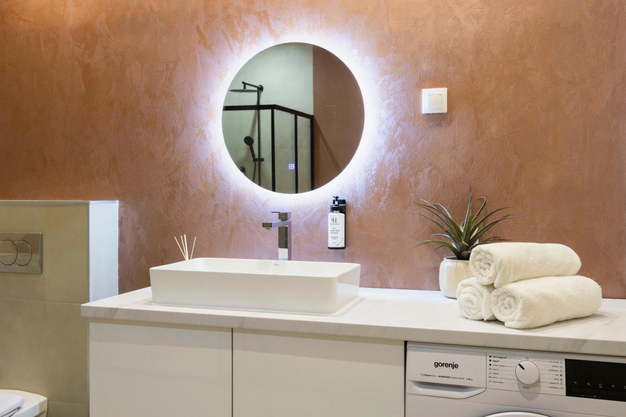 Exclusive Central 3Bedrm Stylish Residence By Prestige Homes Budapest Exteriör bild