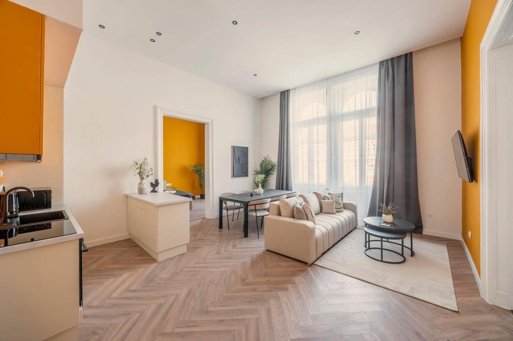 Exclusive Central 3Bedrm Stylish Residence By Prestige Homes Budapest Exteriör bild