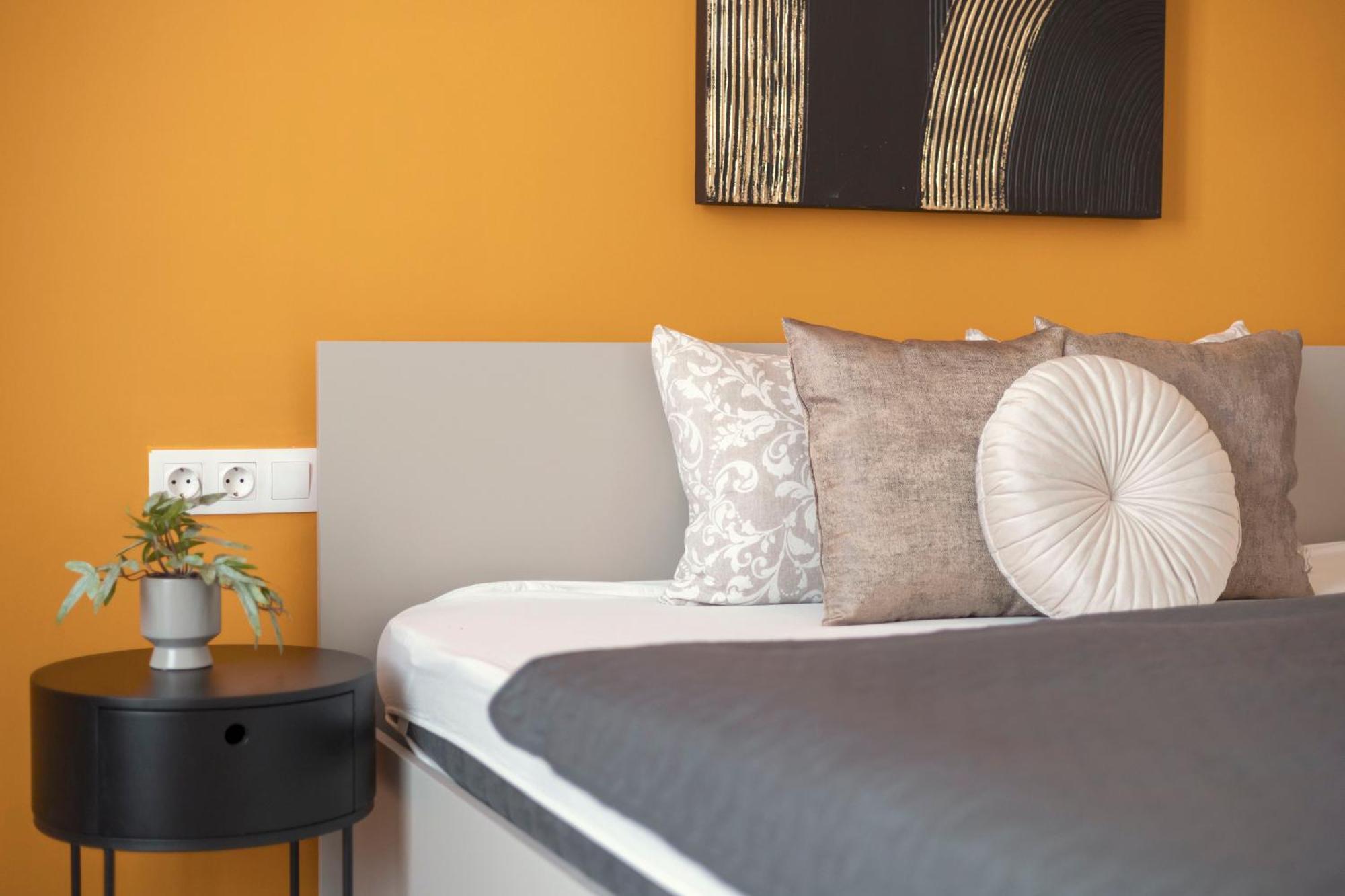 Exclusive Central 3Bedrm Stylish Residence By Prestige Homes Budapest Exteriör bild